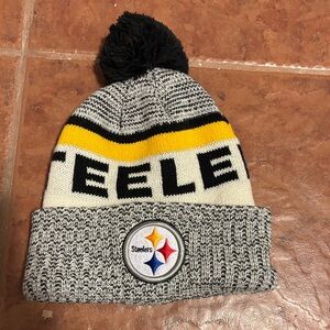 Steelers Kids Pom-Pom Beanie - Black, Yellow, and White